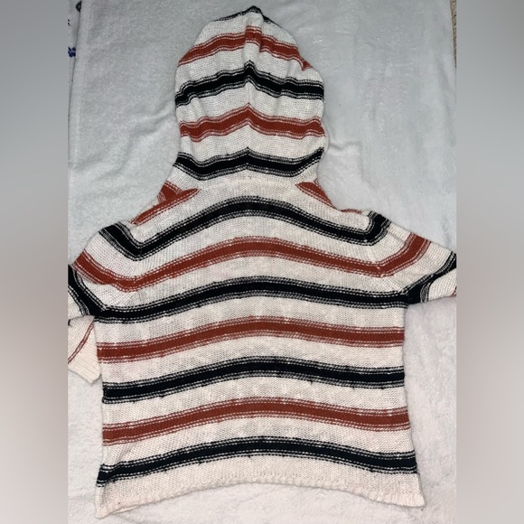 Roxy White/Orange/Black Hooded Sweater - Picture 4 of 4